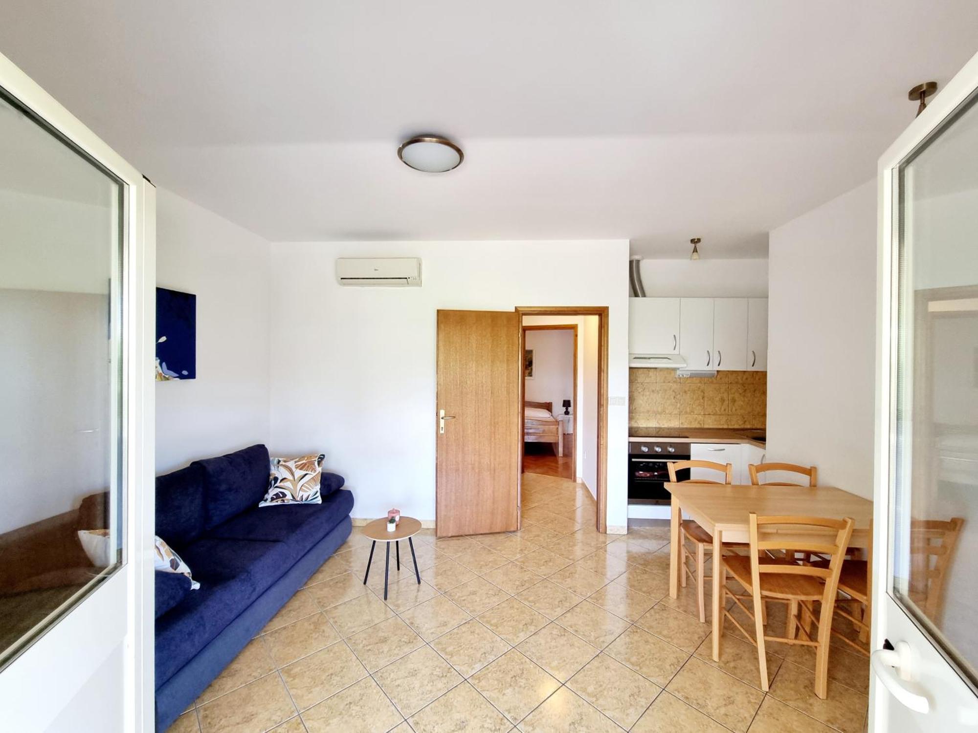 Apartments Iskra Duće Exterior foto